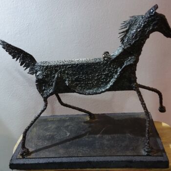 Sculpture titled "Cavallo al galoppo" by Edo Romildo Chiari, Original Artwork, Metals