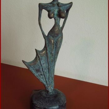 Sculpture titled "Sirena elegante" by Edsel Selberie (E-Art Explosion.), Original Artwork