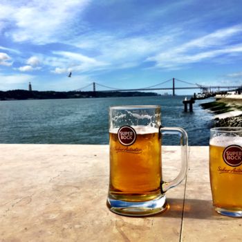 Fotografía titulada "Cervecitas frente a…" por Eduardo Ramírez, Obra de arte original