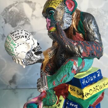 Sculpture intitulée "Philos Monkey" par Edwige Col, Œuvre d'art originale, Résine
