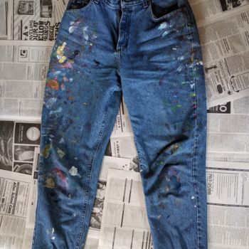 Arte têxtil intitulada "Jeans # 9 A" por Oberlin The Artist, Obras de arte originais, Acrílico