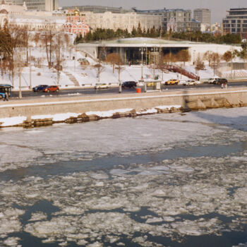 Fotografia intitulada "River and ice" por Ekaterina Kastalskaya, Obras de arte originais, Fotografia de filme