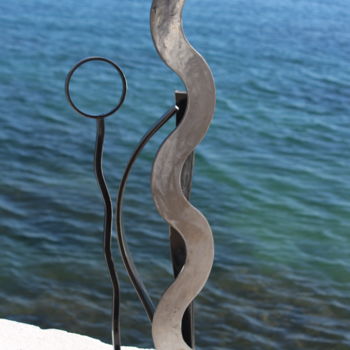 Skulptur mit dem Titel "EldeKan "Wave" behi…" von Eldekan, Original-Kunstwerk, Metalle