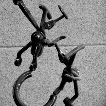 Sculpture titled "EldeKan "Le Combat"…" by Eldekan, Original Artwork, Metals
