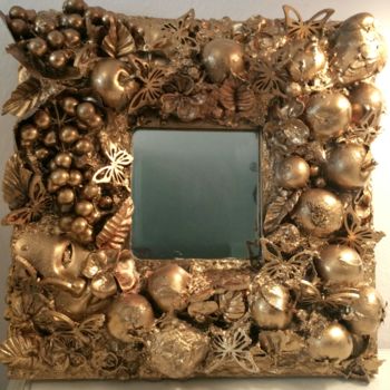 Sculptuur getiteld ""Artist mirror.Gold…" door Elena Kraft, Origineel Kunstwerk, Keramiek