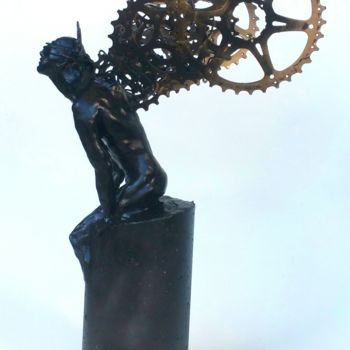 Skulptur mit dem Titel ""URBAN ANGEL""" von Elena Kraft, Original-Kunstwerk, Ton