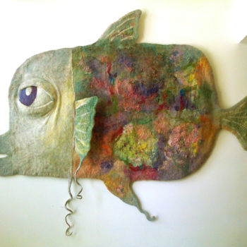 Textile Art titled "Melancholic fish" by Elena Tzirulnik, Original Artwork, Thread Mounted on Metal