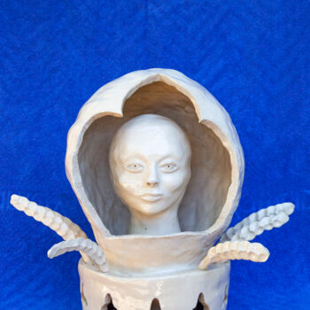 Sculpture titled "Gothic" by Elena Uljancic, Original Artwork, Ceramics