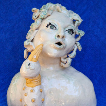 Скульптура под названием "Kruje" - Elena Uljancic, Подлинное произведение искусства, Керамика