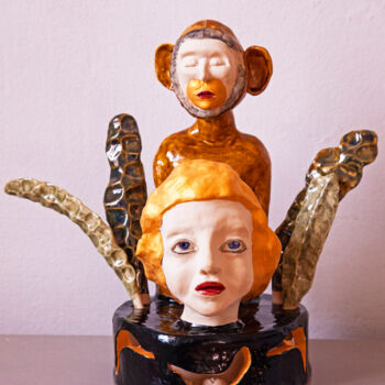 Sculpture titled "Maman" by Elena Uljancic, Original Artwork, Ceramics