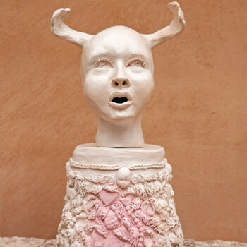 Escultura titulada "Lily" por Elena Uljancic, Obra de arte original, Cerámica