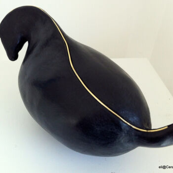 Sculpture titled "black curve horse" by Elia Debosschere, Original Artwork, Ceramics
