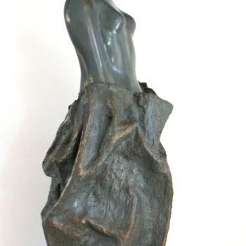 Sculpture intitulée "La jupe" par Elisabeth Aloccio, Œuvre d'art originale, Bronze
