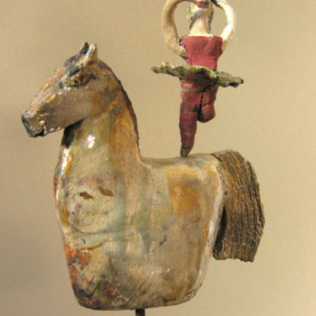 Sculpture titled "chaperon rouge ecuy…" by Elisabeth Brainos, Original Artwork, Terra cotta