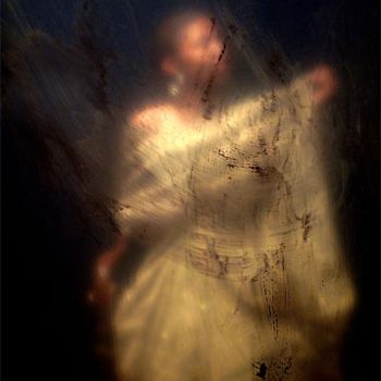 Fotografia intitolato "ange?" da Elisabeth Brainos, Opera d'arte originale