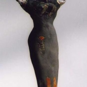 Sculpture titled "raku n°3" by Elisabeth Brainos, Original Artwork, Terra cotta