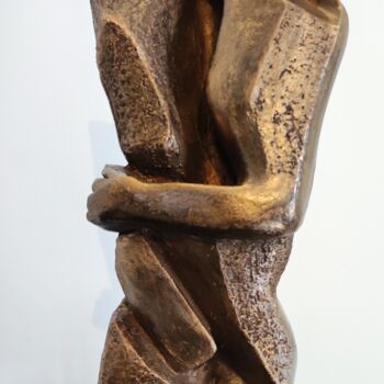 Sculpture titled "Milady" by Elisabeth Dinardo, Original Artwork, Terra cotta