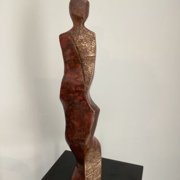 Sculpture intitulée "Belle élégante" par Elisabeth Dinardo, Œuvre d'art originale, Bronze