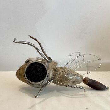 Sculpture intitulée "« La mouche »" par Elisabeth Faucheur, Œuvre d'art originale, Bois