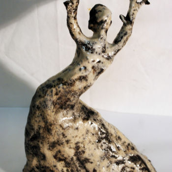 Sculpture titled "silence-5.jpg" by Elisabeth Halloo Joye, Original Artwork