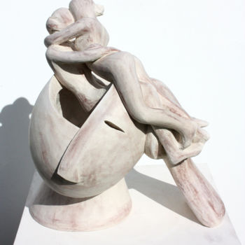 Skulptur mit dem Titel "Dreaming Love Sculp…" von Elisaveta Sivas, Original-Kunstwerk, Ton