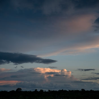 Φωτογραφία με τίτλο "Céu com nuvens de c…" από Elton Abreu, Αυθεντικά έργα τέχνης, Ψηφιακή φωτογραφία