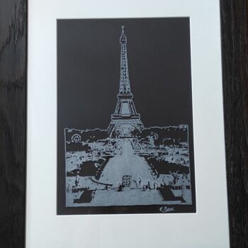 Printmaking titled "La tour Eiffel" by Elvira Tragaj, Original Artwork, Engraving