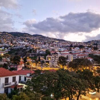 Fotografia intitolato "Funchal at sunrise" da Emaga Travels By Emaga Art, Opera d'arte originale, Fotografia digitale