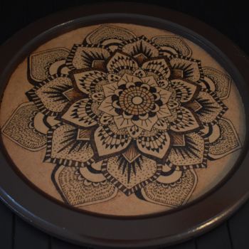 Drawing titled "Mandala Flower" by Emilano Arts, Original Artwork, Wood