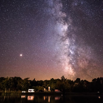 Photographie intitulée "C'est notre galaxie." par Emmanuel Raussin, Œuvre d'art originale, Photographie numérique