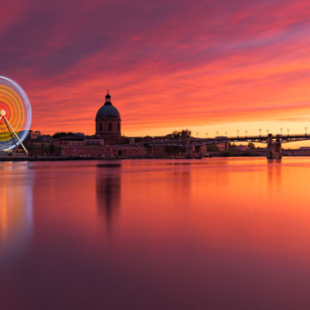 Fotografia zatytułowany „Toulouse on fire.” autorstwa Emmanuel Raussin, Oryginalna praca, Fotografia cyfrowa