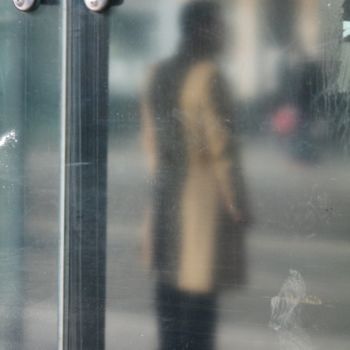 Fotografia intitolato "bus stop 3" da Emmanuel Jahan, Opera d'arte originale