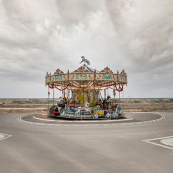 Fotografia intitolato "The Carousel ( edit…" da Emmanuel Passeleu, Opera d'arte originale, Fotografia digitale