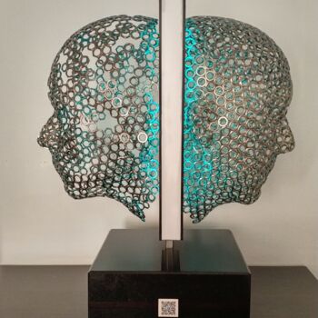 Skulptur mit dem Titel "Simbiosis Parásita" von Enric Alonso Masana, Original-Kunstwerk, Metalle