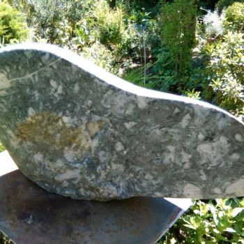 Escultura titulada "Cabeza de ave primi…" por Maerlo, Obra de arte original, Piedra