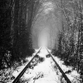 Photographie intitulée "Railway" par Eren Çevik, Œuvre d'art originale