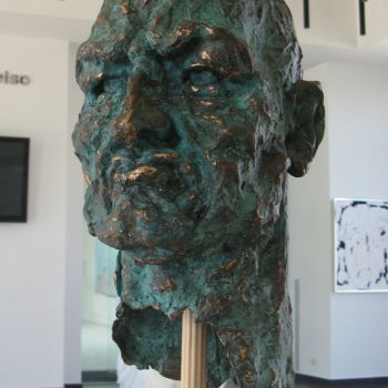 Sculpture titled "Head of power" by Eric Doireau, Original Artwork, Metals