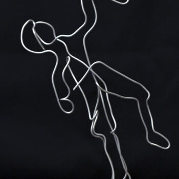 Sculpture titled "Le poilu" by Eric Garnier, Original Artwork, Wire