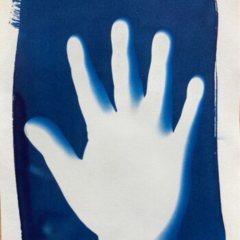 Fotografía titulada "cyanotype main d'ar…" por Erick Philippe (eikioo), Obra de arte original, Fotografía no manipulada