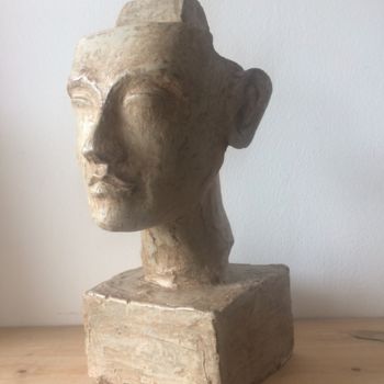 Скульптура под названием "Nefertari" - Marc Cases, Подлинное произведение искусства, Глина
