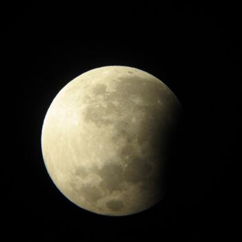 摄影 标题为“Eclipse de lune” 由Eugenia Delad, 原创艺术品, 数码摄影