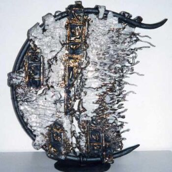 Sculpture titled "Luna con segni egizi" by Eva Hodinova, Original Artwork, Ceramics
