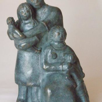 Sculpture titled "Famille 2/8" by Eva Rouwens, Original Artwork