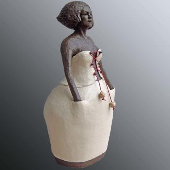 Sculpture titled "White Girdle" by Evelyne Delanaud, Original Artwork, Ceramics