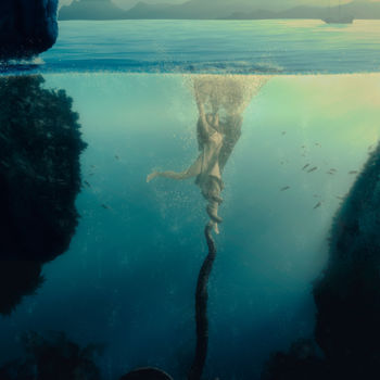 Фотография под названием "Call of the Kraken" - Fab Le Blanc, Подлинное произведение искусства, Фотомонтаж