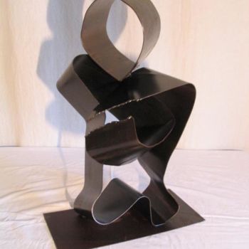Sculpture titled "Brisé" by Fabien Manni, Original Artwork