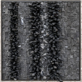 Sculpture titled "Eclats de Noir" by Fabienne Le Pajolec Moree, Original Artwork, Mosaic Mounted on Other rigid panel