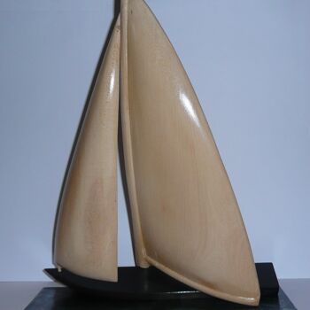 Skulptur mit dem Titel "Dériveur" von Fabien Bochard, Original-Kunstwerk, Holz