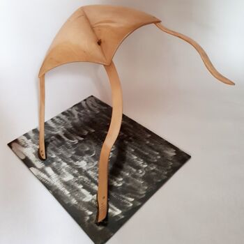 Sculpture titled "Cerf-volant" by Fabien Bochard, Original Artwork, Wood