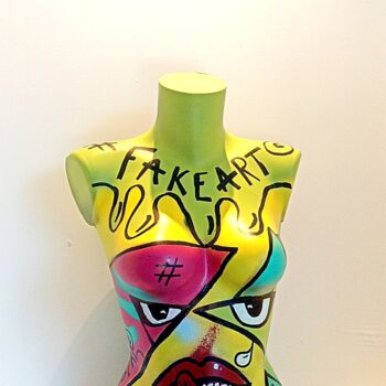 Скульптура под названием "SLUT GIRL © pop art" - Fakeart, Подлинное произведение искусства, Рисунок распылителем краски